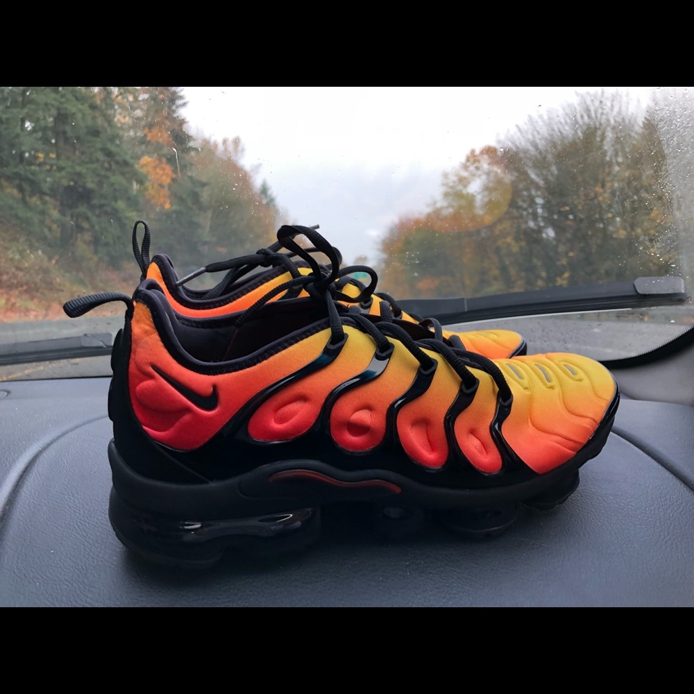 Vapormax plus
